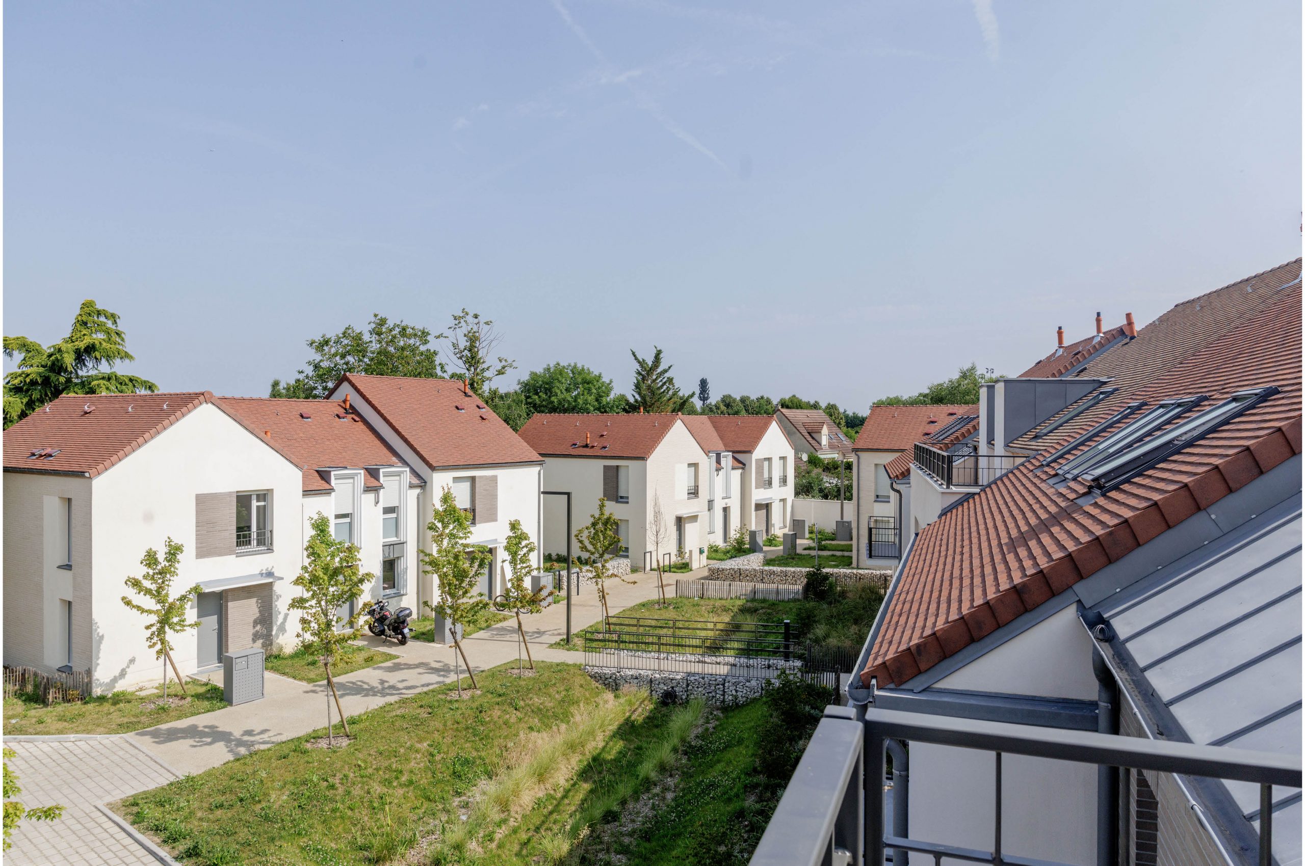 Mandres-les-Roses Valophis Habitat GAIAARCHITECTURES Mauro Prini