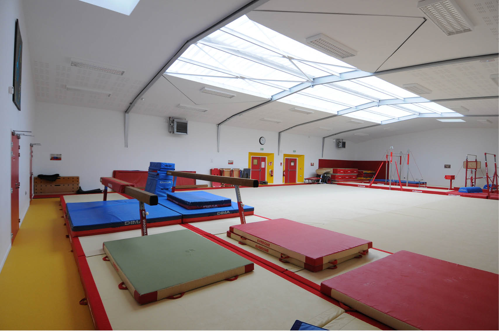 Gymnase Long Rayage Lisses Mairie GAIA ARCHITECTURES Reconstuction