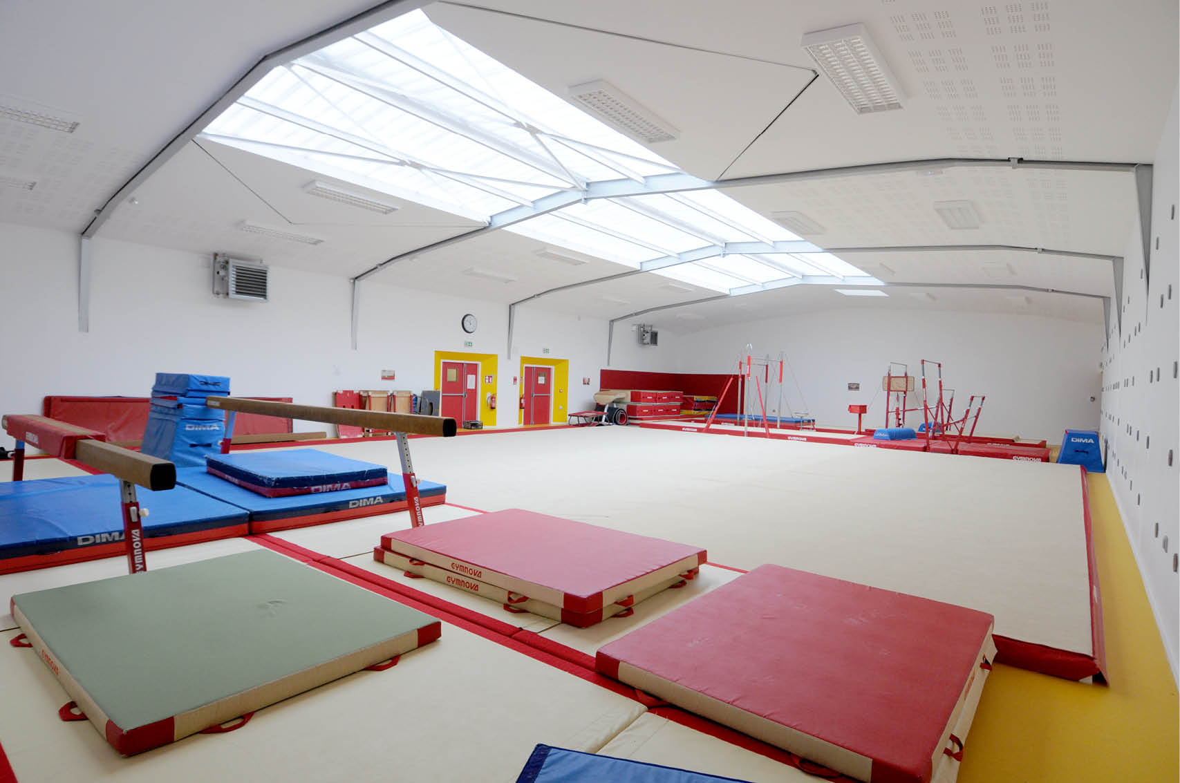 Gymnase Long Rayage Lisses Mairie GAIA ARCHITECTURES Reconstuction