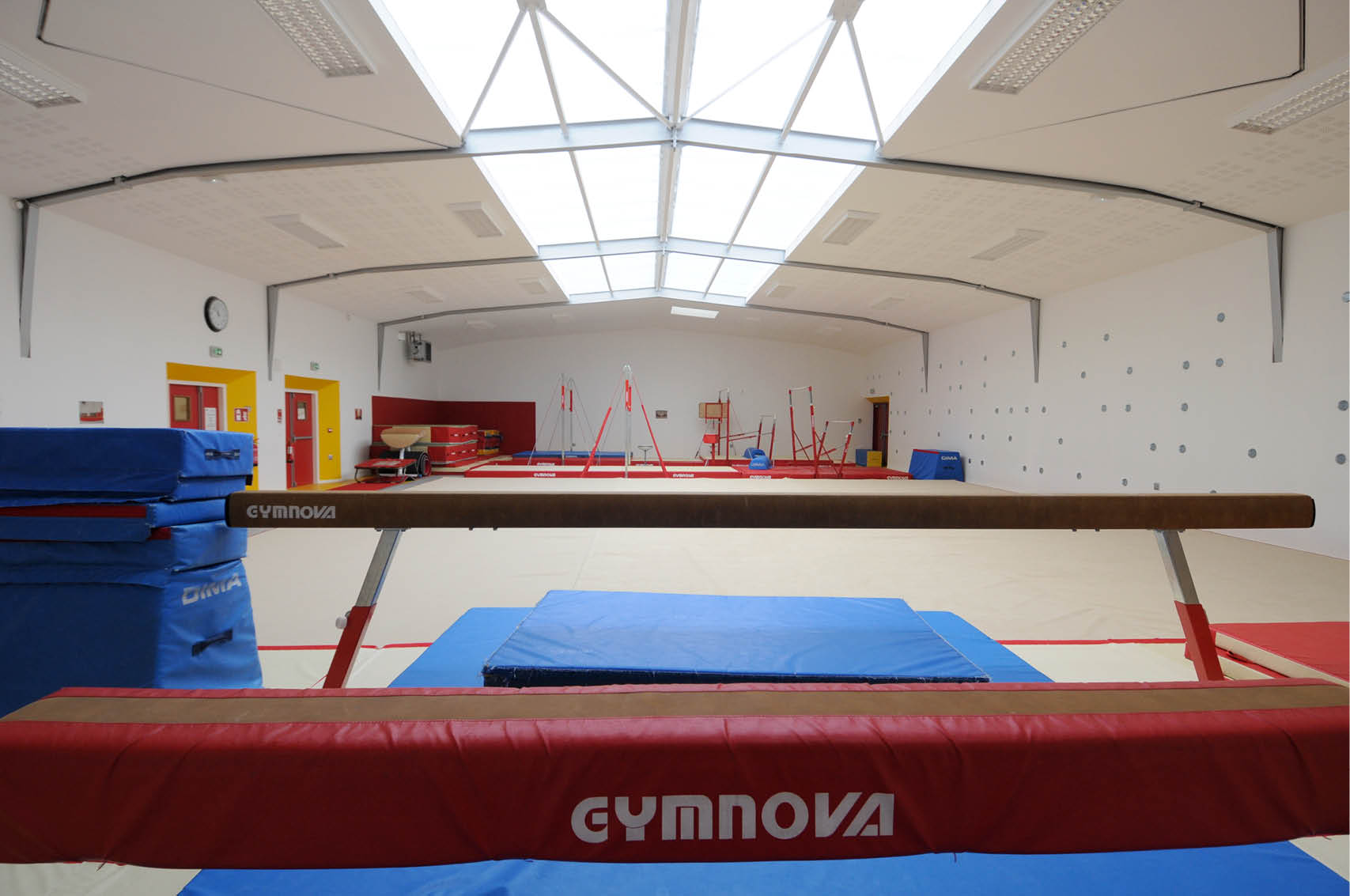 Gymnase Long Rayage Lisses Mairie GAIA ARCHITECTURES Reconstuction